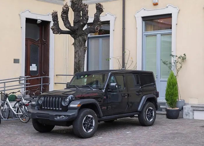 Luxe & Haven - Jacuzzi, Sauna, Steam, Private Parking コモ