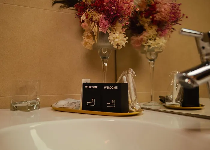 アパート Luxe & Haven - Jacuzzi, Sauna, Steam, Private Parking