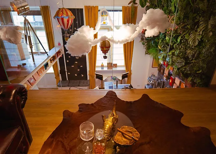 Luxe & Haven - Jacuzzi, Sauna, Steam, Private Parking アパート