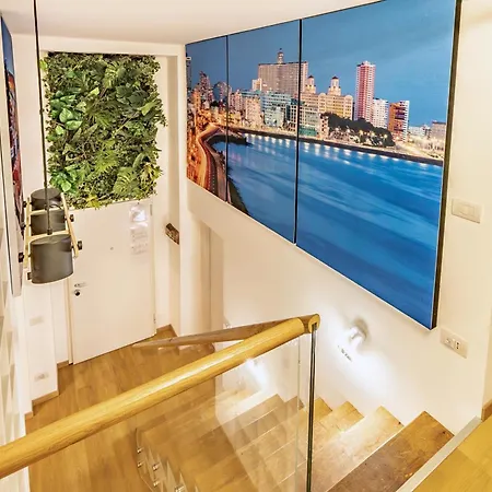 Haven Loft - Private Spa, Parking & Jacuzzi *